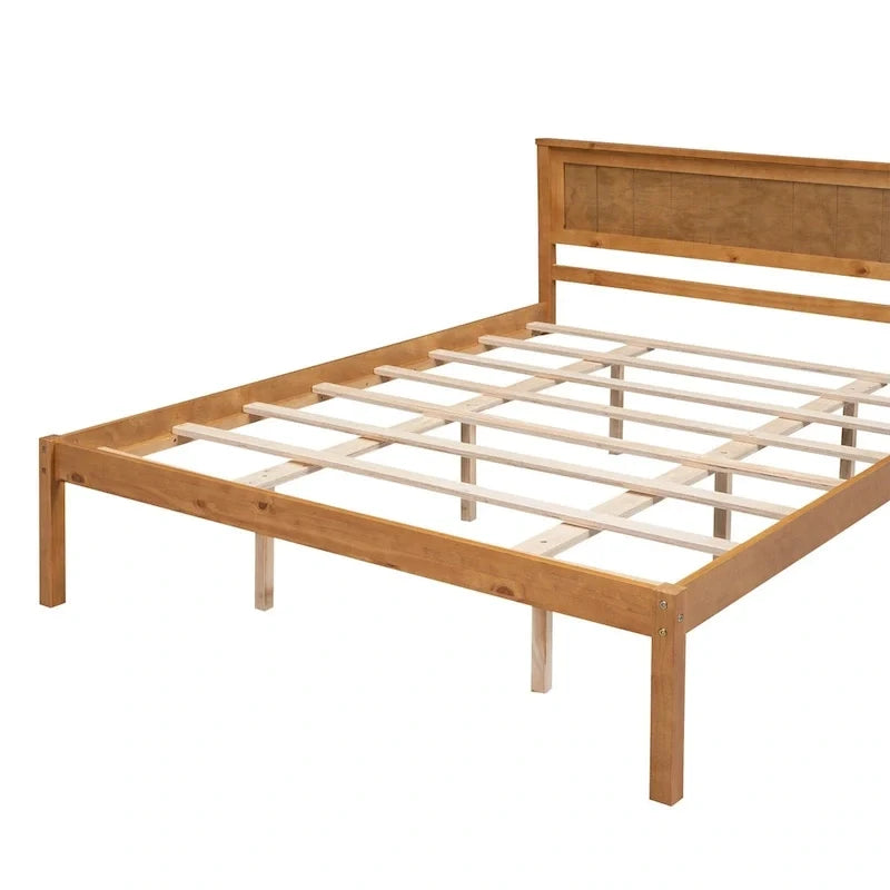 Cama con plataforma de madera de pino color espresso y cabecero
