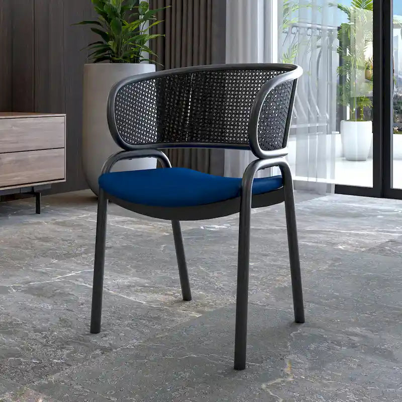 Silla de comedor moderna tapizada, con cómodo diseño de sillón y patas de hierro negro