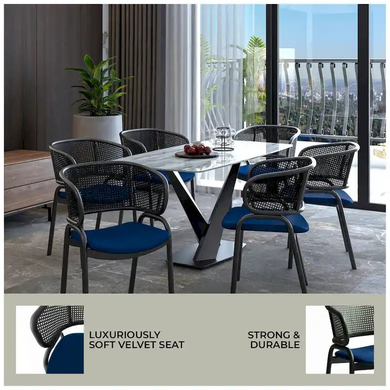 Silla de comedor moderna tapizada, con cómodo diseño de sillón y patas de hierro negro